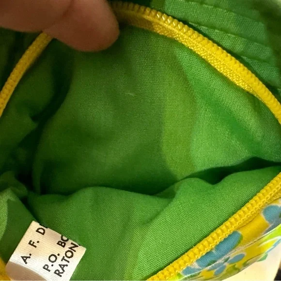 Super cute Quilted Fish Fanny Pack - Picture 5 of 6